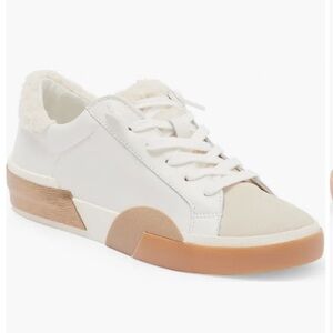Dolce Vita Zina Plush Sneaker 
Women size 6 new 
$125 
White/Tan Leather